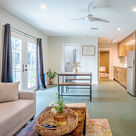 Serene 1 Bed Guest House With Patio Sleeps 6 Los Angeles Kültér fotó