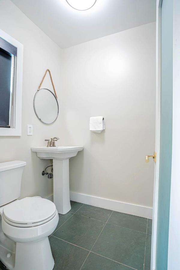 Serene 1 Bed Guest House With Patio Sleeps 6 Los Angeles Kültér fotó